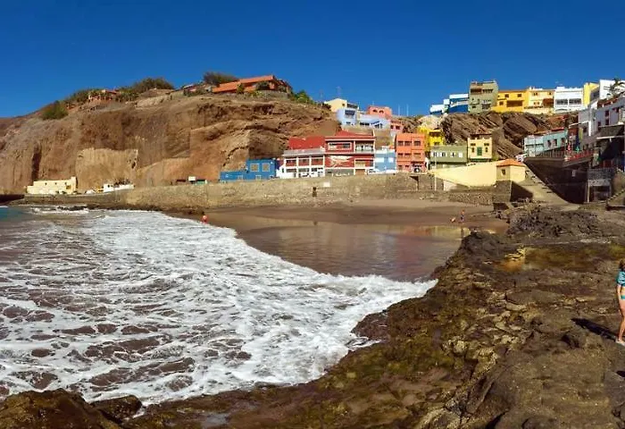 Ocean View Terrace Near Sardina Lighthouse Апартаменты
